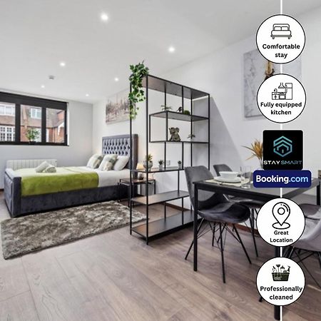 Stylish Studio Apt By Stay Smart Short Lets & Serviced Accommodation Woodstock With Free Wifi Londres Extérieur photo