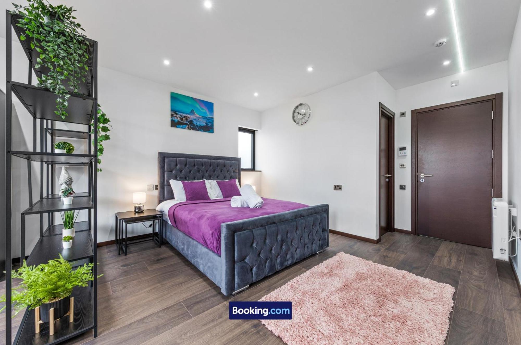 Stylish Studio Apt By Stay Smart Short Lets & Serviced Accommodation Woodstock With Free Wifi Londres Extérieur photo