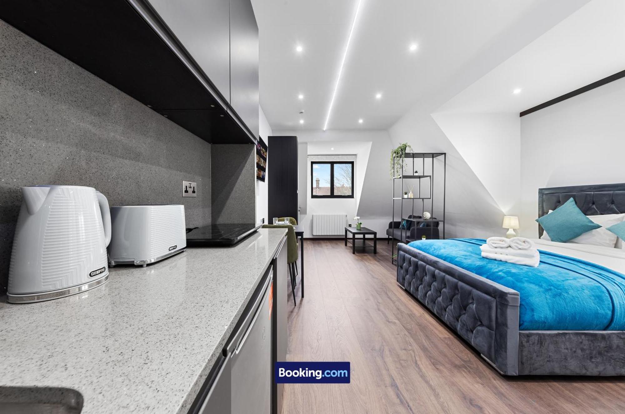 Stylish Studio Apt By Stay Smart Short Lets & Serviced Accommodation Woodstock With Free Wifi Londres Extérieur photo