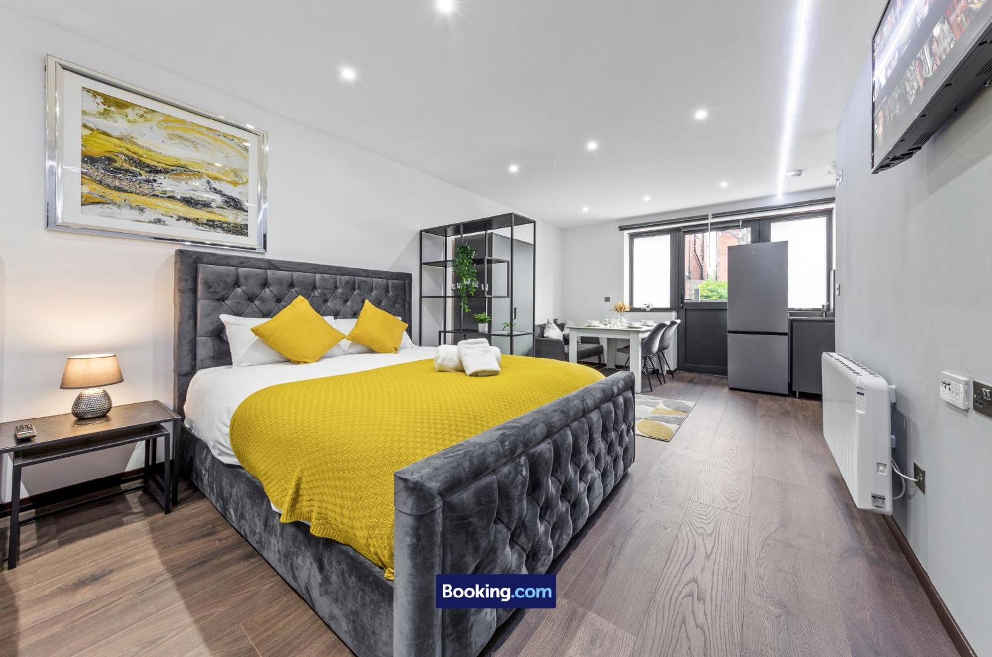 Stylish Studio Apt By Stay Smart Short Lets & Serviced Accommodation Woodstock With Free Wifi Londres Extérieur photo