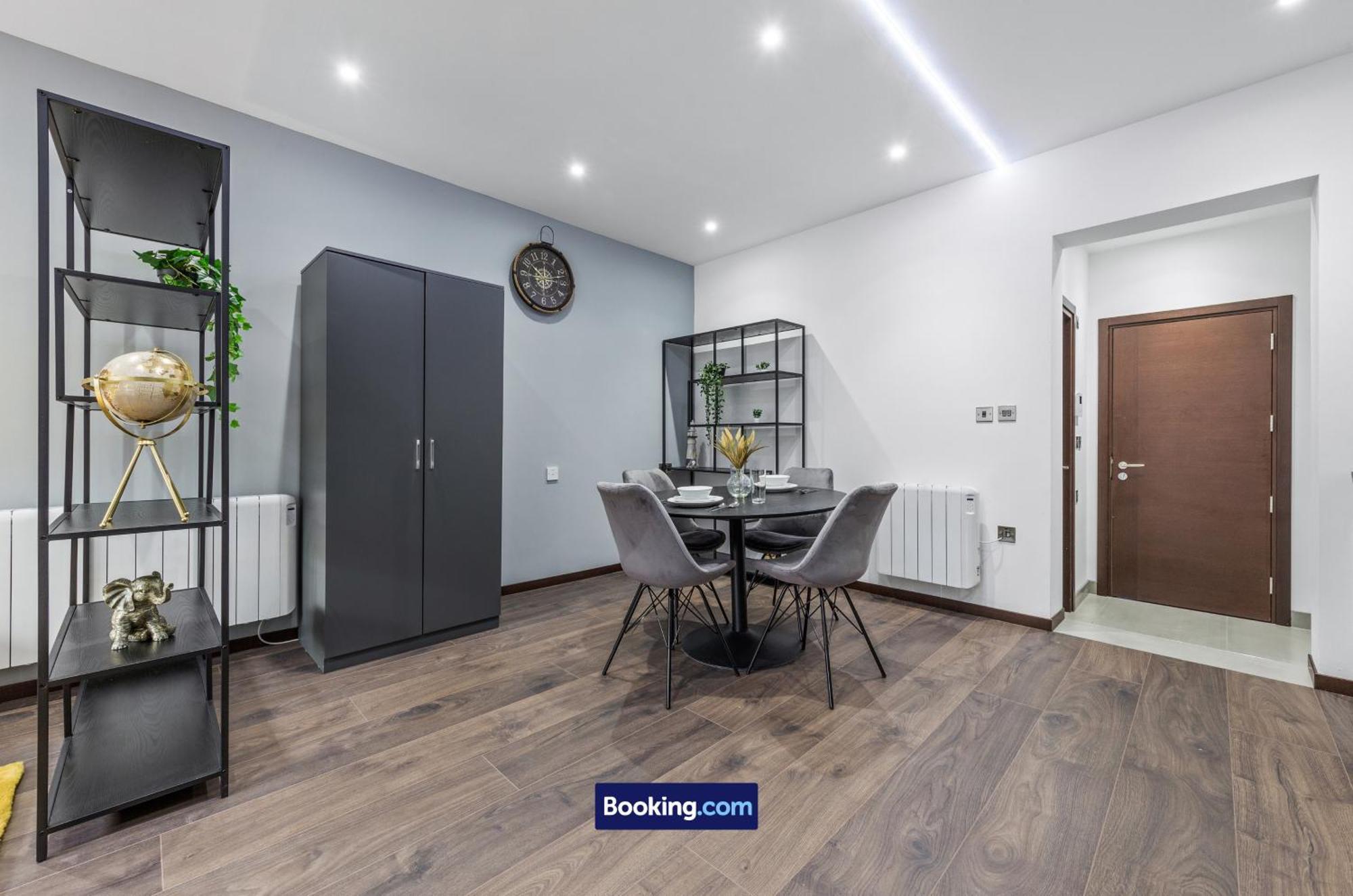 Stylish Studio Apt By Stay Smart Short Lets & Serviced Accommodation Woodstock With Free Wifi Londres Extérieur photo