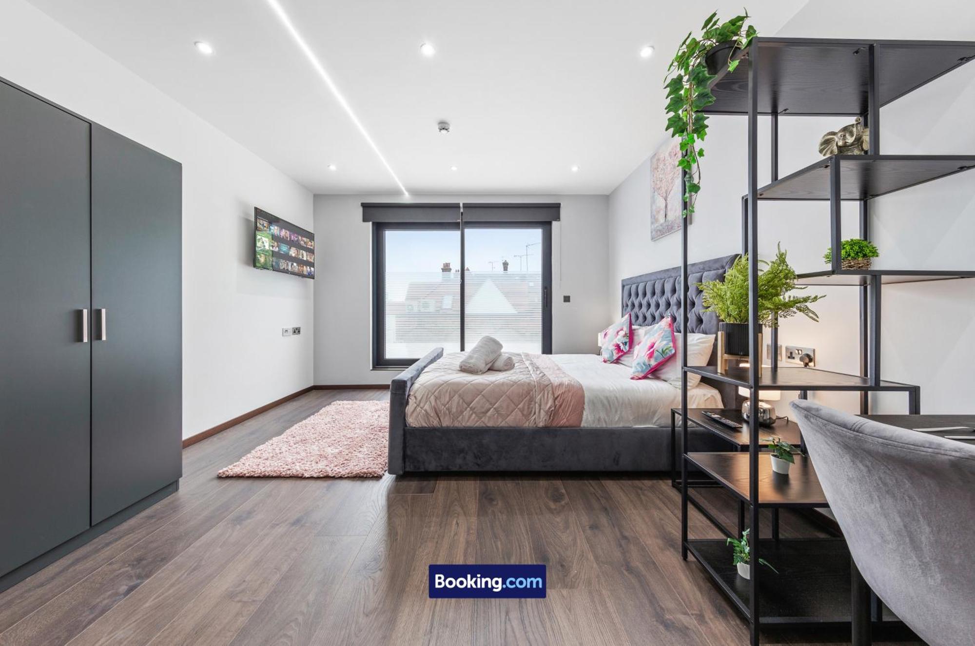 Stylish Studio Apt By Stay Smart Short Lets & Serviced Accommodation Woodstock With Free Wifi Londres Extérieur photo