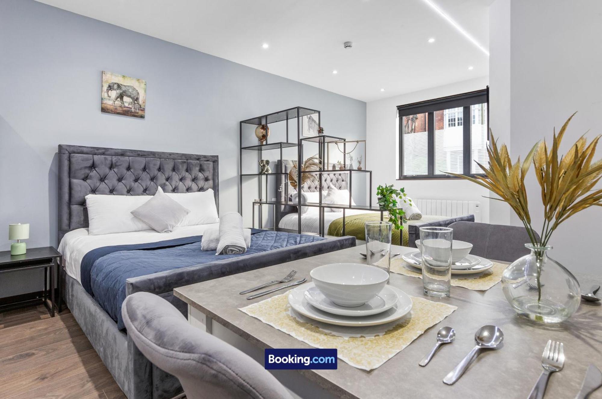 Stylish Studio Apt By Stay Smart Short Lets & Serviced Accommodation Woodstock With Free Wifi Londres Extérieur photo